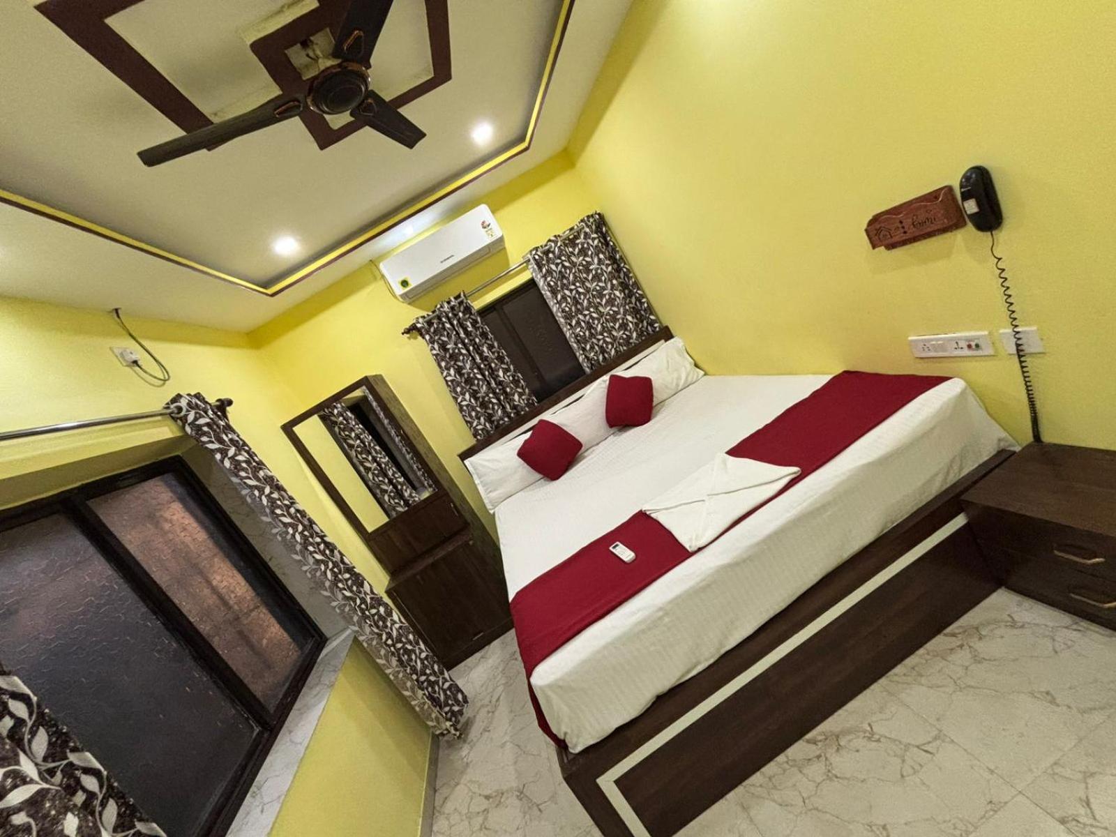 כלכותה Hotel O Marquis Guest House מראה חיצוני תמונה