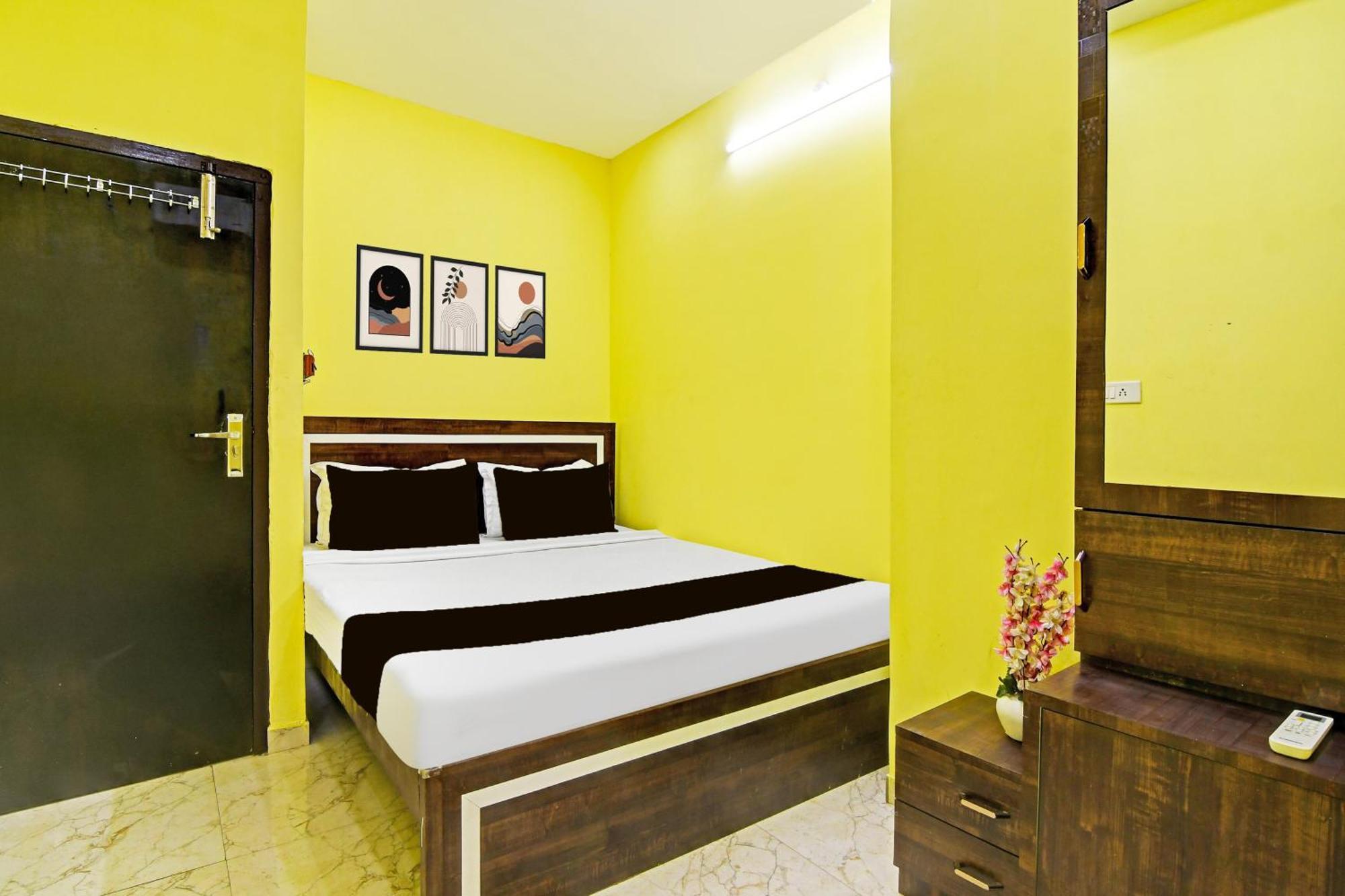 כלכותה Hotel O Marquis Guest House מראה חיצוני תמונה