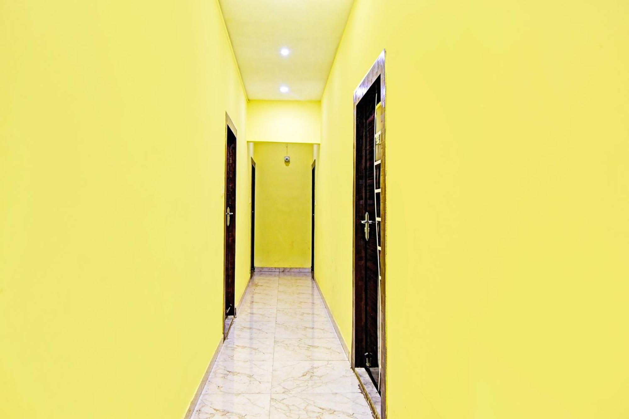 כלכותה Hotel O Marquis Guest House מראה חיצוני תמונה